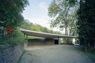 Carport und Zubau, Foto: Klemens Ortmeyer